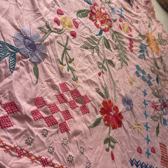 Like new! Johnny Was Katie Relaxed Drape 100 % Cotton raw hem Tee J13524 -2 - Picture 5 of 17